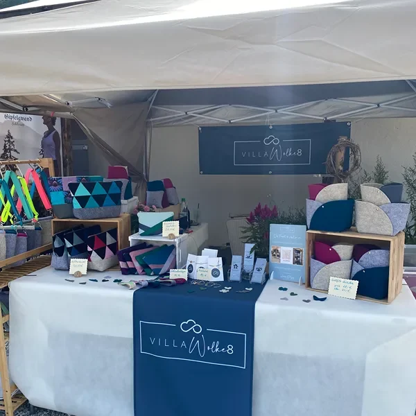 Marktstand von Atelier Wolke 8, Einkaufen in Schliersee