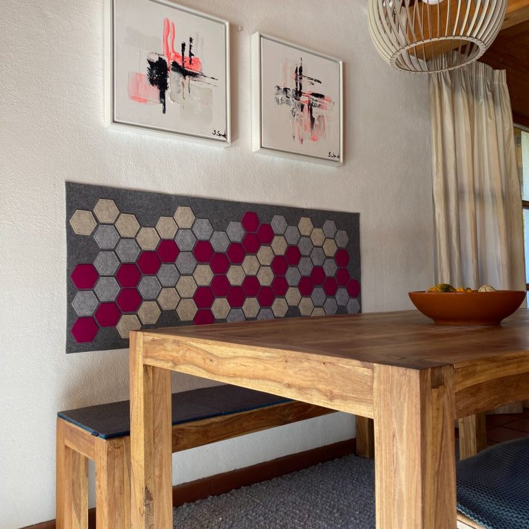 Filz Wandteppich von Atelier Wolke 8 in Schliersee